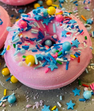 Load image into Gallery viewer, Birthday Donut Bath Bomb - Sparty Girl
